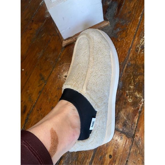 P448 Baby Lama Teddy Off White Vibram Sole Slip On Shoe Size 9 /EU 40, MSRP $245 - Picture 10 of 10